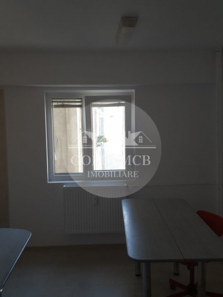 Inchiriere 3 camere - Camera de Comert - Birouri