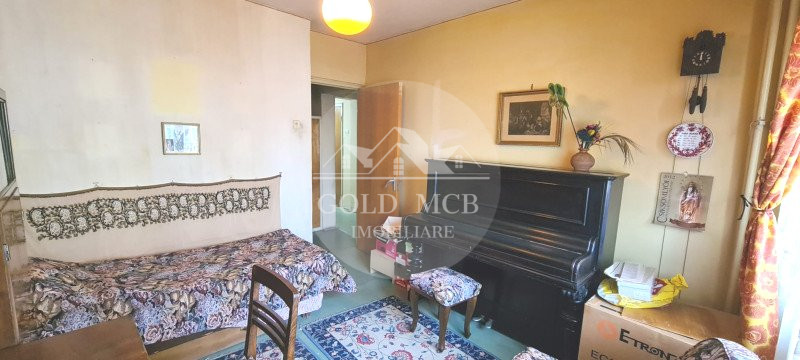 Apartament 3 camere  cu 3 balcoane Colentina - Doamna Ghica