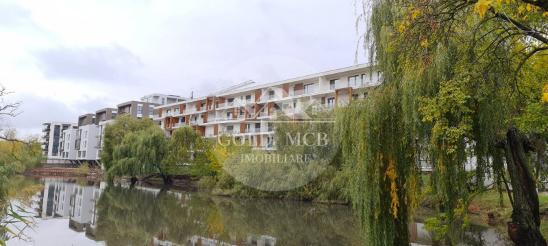 Apartament 3 camere  Baneasa-Jolie Ville lac