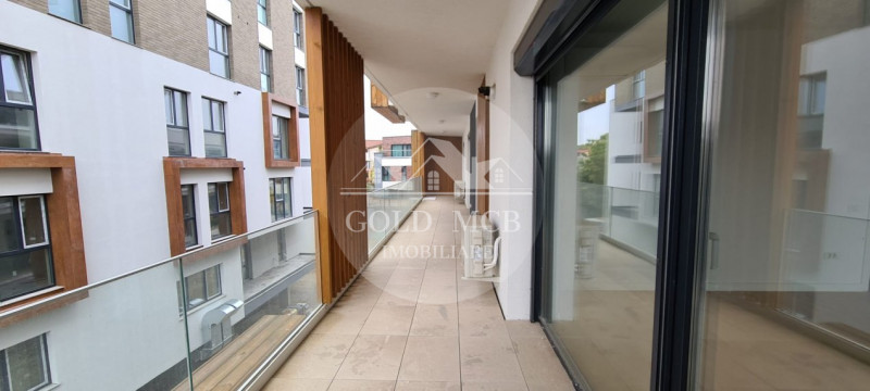 Apartament 3 camere  Baneasa-Jolie Ville lac