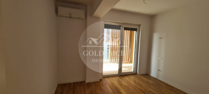 Apartament 3 camere  Baneasa-Jolie Ville lac