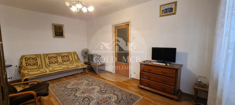 Apartament 3 camere - Piata Veteranilor