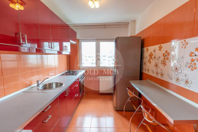 3 camere Dristor-metrou