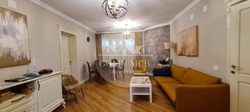 Apartament 2 camere cu hol locuibil Parter Vila - Calea Calarasilor