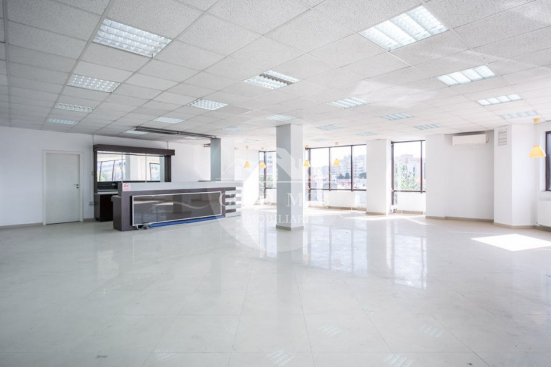 Ferdinand Cladire Birouri S+P+3E Suprafata 1525mp si Spatiu comercial