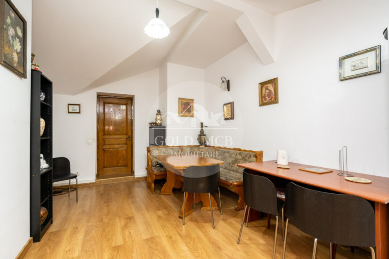 Apartament 4 camere si Mansarda in Vila -  Parcul Cismigiu