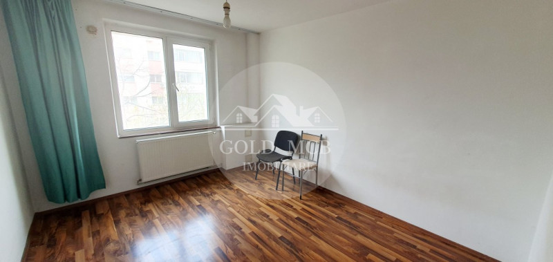 Apartament 3 Camere - Teiul Doamnei - Sectia 7 de Politie