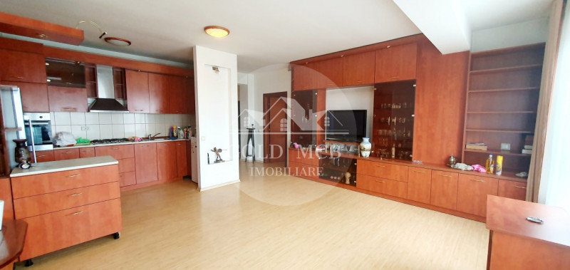 Apartament 2 camere - Andronache Bloc 2012