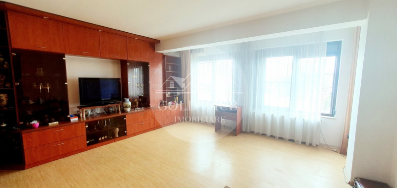 Apartament 2 camere - Andronache Bloc 2012