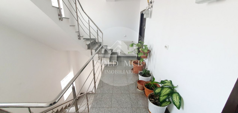 Apartament 2 camere - Andronache Bloc 2012