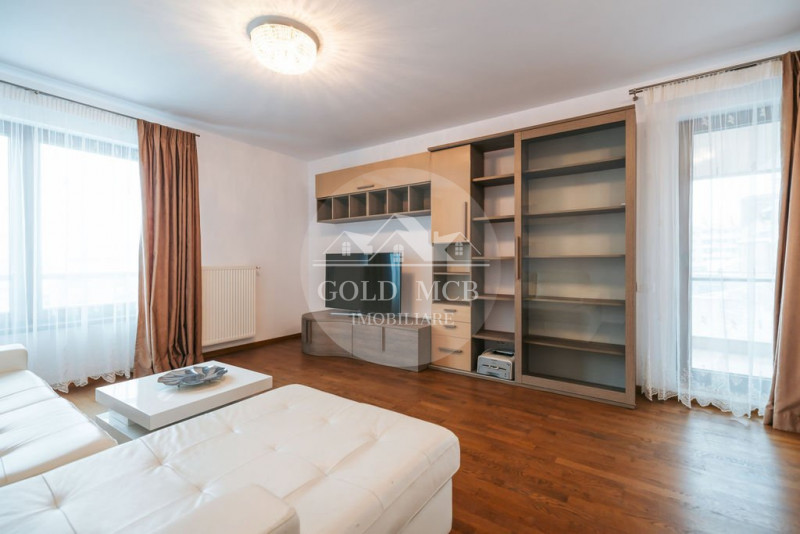 Sisesti -apartament 3 camere nou cu garaj