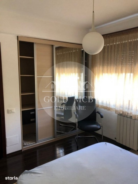 Apartament in bloc butique cu parcare si curte privata,  metrou Gorjului.