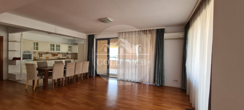 4 CAMERE CENTRAL PARK-METROU STEFAN CEL MARE