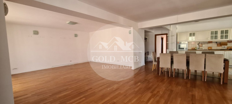 4 CAMERE CENTRAL PARK-METROU STEFAN CEL MARE