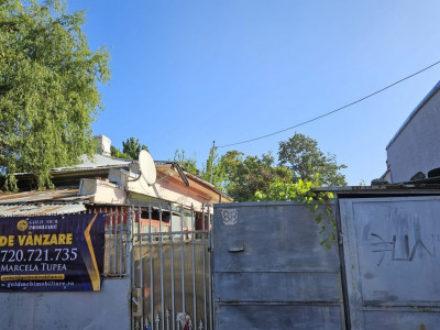 Teren cu casa demolabila  Cartier Andronache