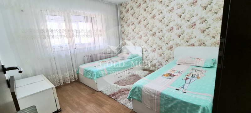 Apartament 4 camere Colentina