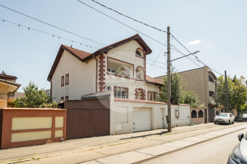 Vila 1 Mai- Chibrit-pentru doua familii