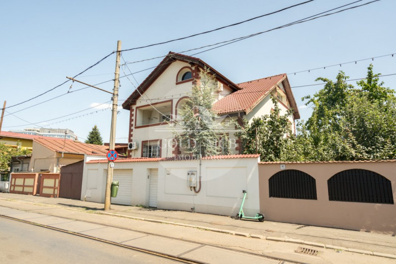 Vila 1 Mai- Chibrit-pentru doua familii