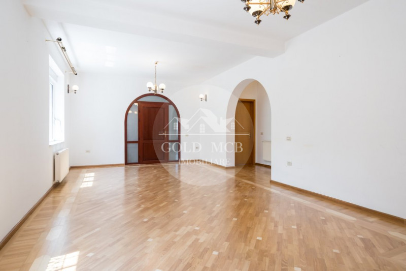 Vila 1 Mai- Chibrit-pentru doua familii