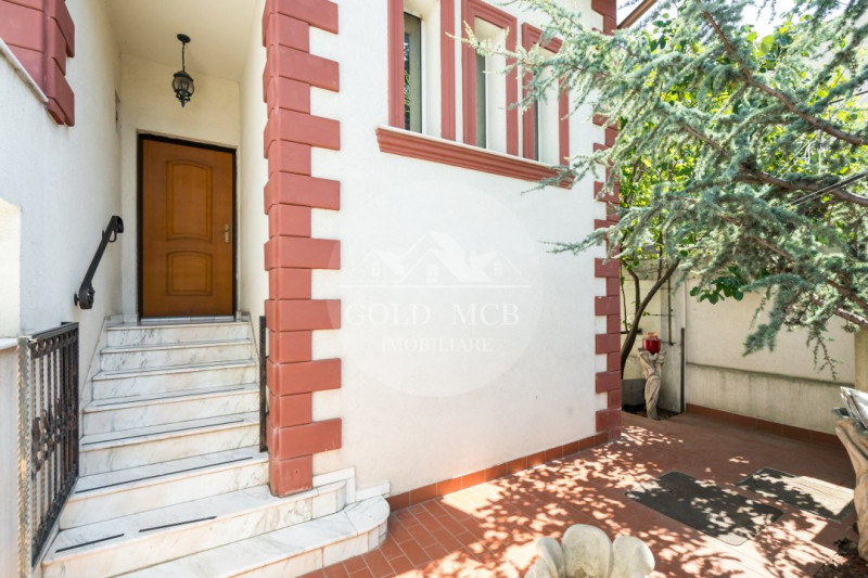 Vila 1 Mai- Chibrit-pentru doua familii