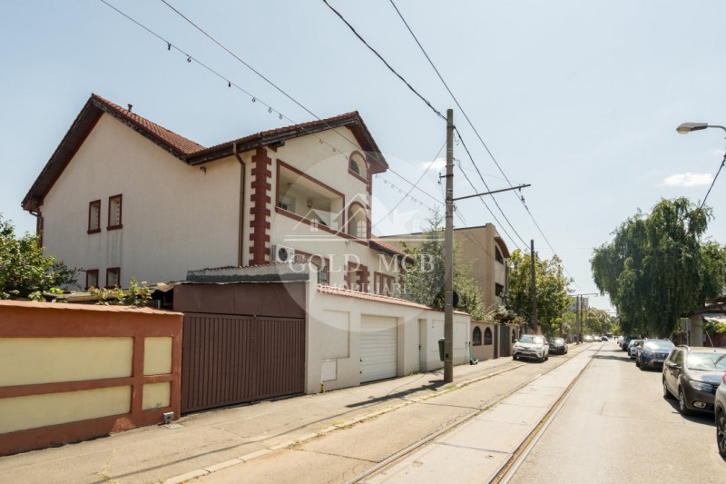Vila 1 Mai- Chibrit-pentru doua familii