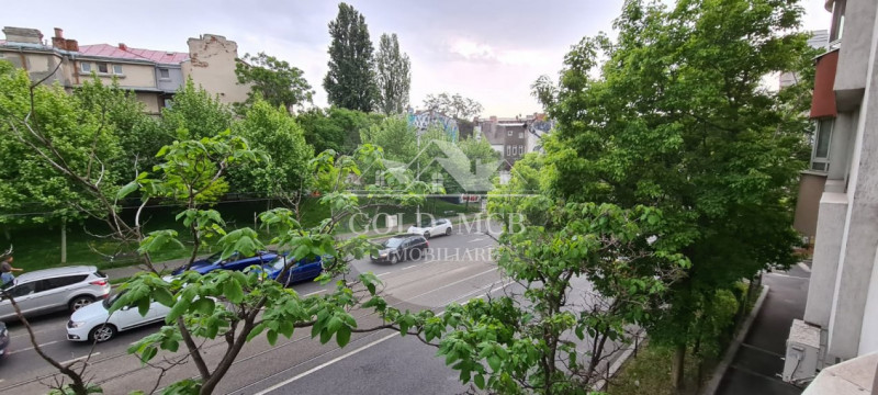 Inchiriere Apartament 4 camere Stirbei - Berzei 