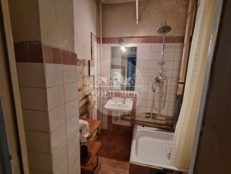 Apartament 4 camere - Bdul Ghencea