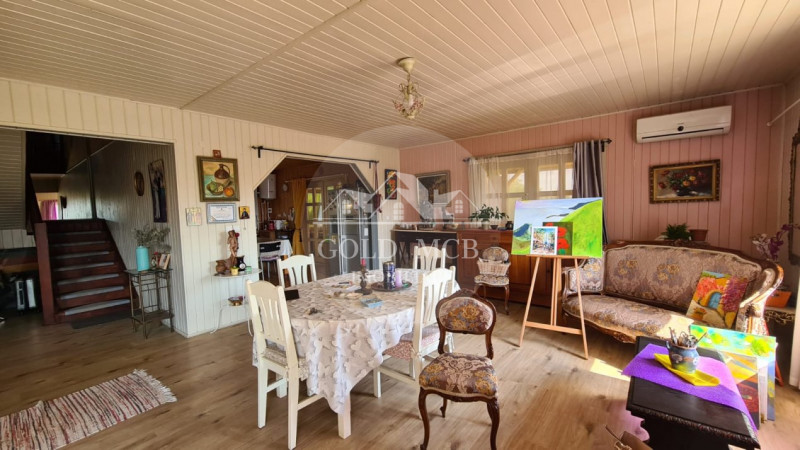 Vila Oras Crevedia situata stradal -dormitor pe parter