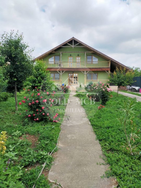 Vila Oras Crevedia situata stradal -dormitor pe parter