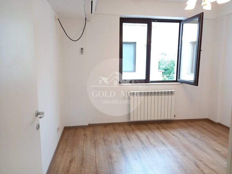 Duplex 5 camere - bloc nou - Titulescu