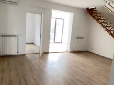 Duplex 5 camere - bloc nou - Titulescu