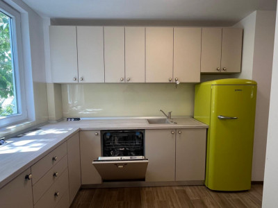 4 camere Rahova -Teius