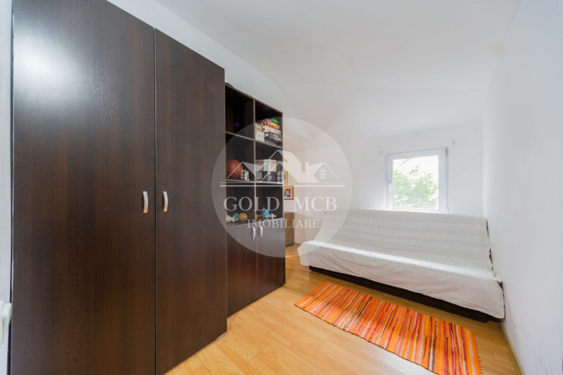 VILA parter si etaj- PIPERA