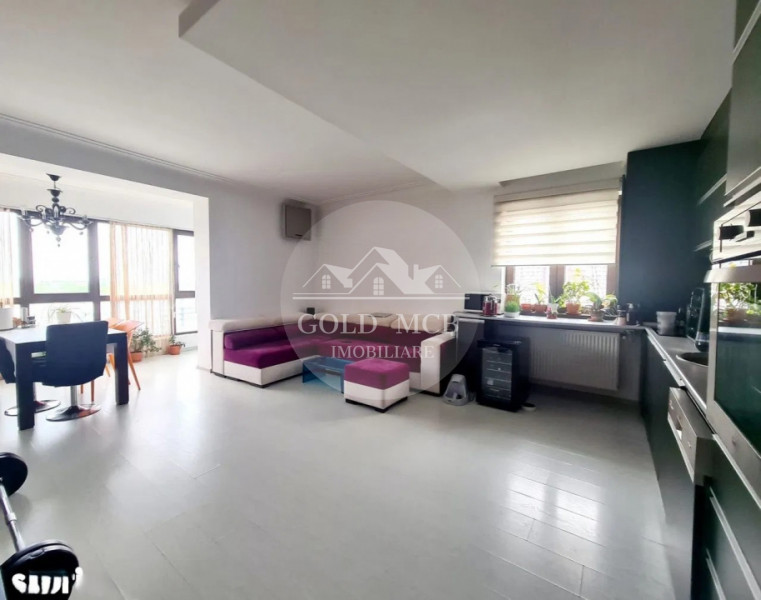 3 CAMERE DAMAROAIA- PETROM CITY