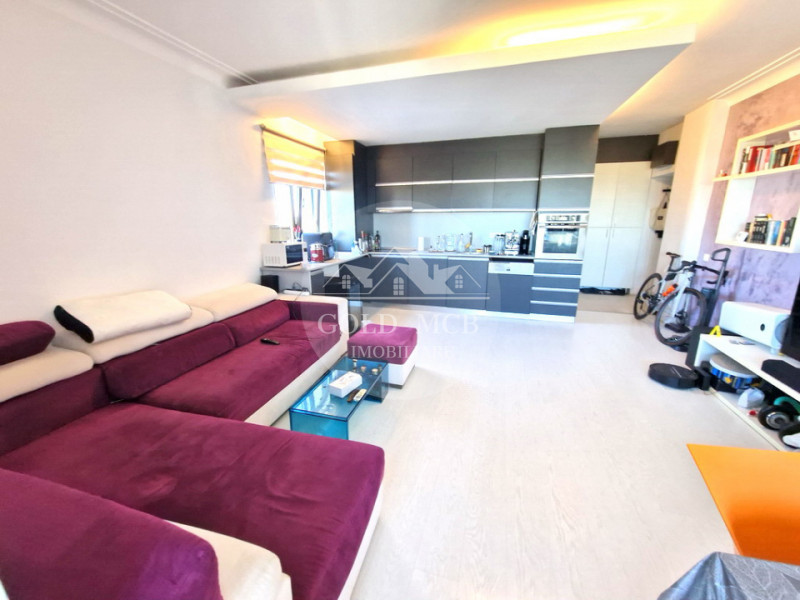 3 CAMERE DAMAROAIA- PETROM CITY
