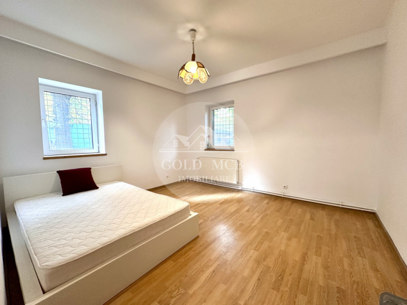 Apartament 3 camere - curte - Metrou Costin Georgian