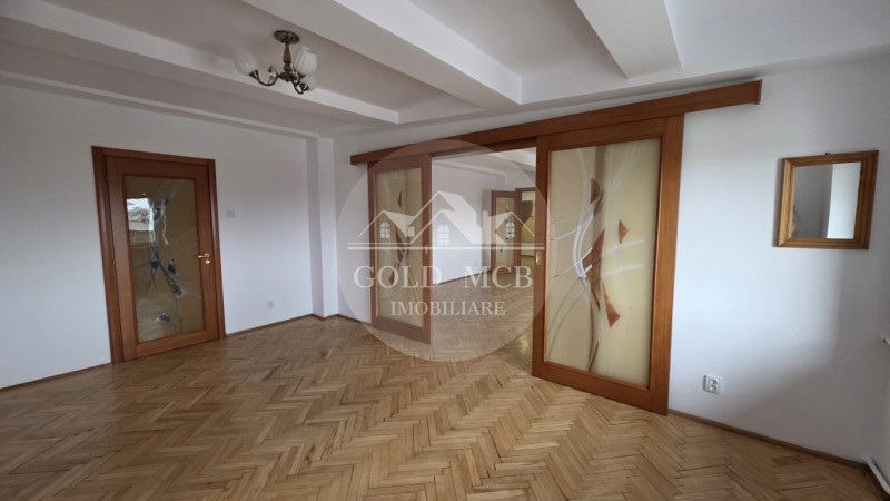 4 camere Matei Voievod -Foisorul de Foc