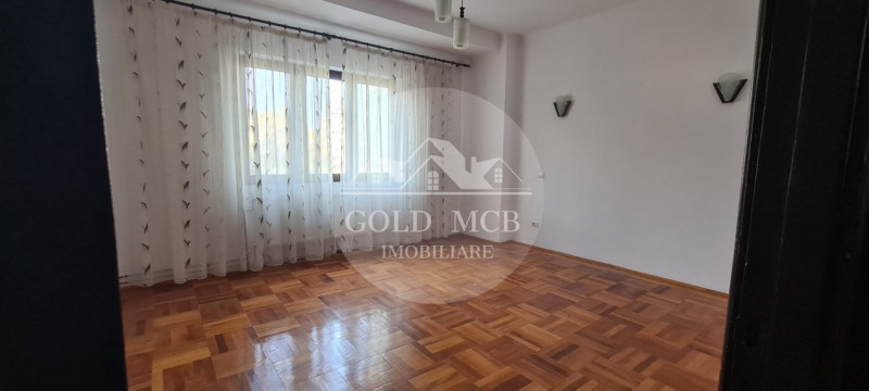 4 camere - Armeneasca - locuinta/birouri