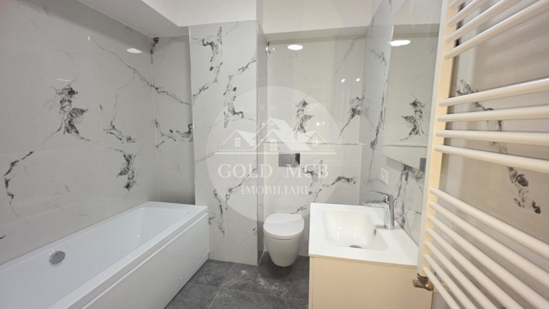 3 Camere Damaroaia bl nou