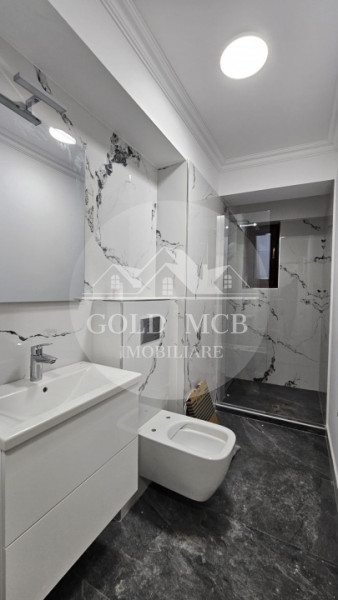 3 Camere Damaroaia bl nou