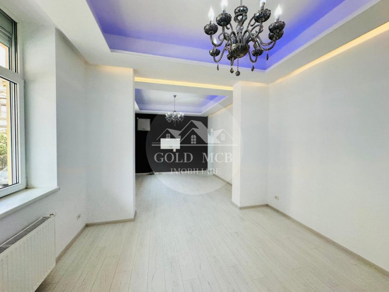 Apartament 3 camere - Mantuleasa