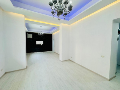 Apartament 3 camere - Mantuleasa