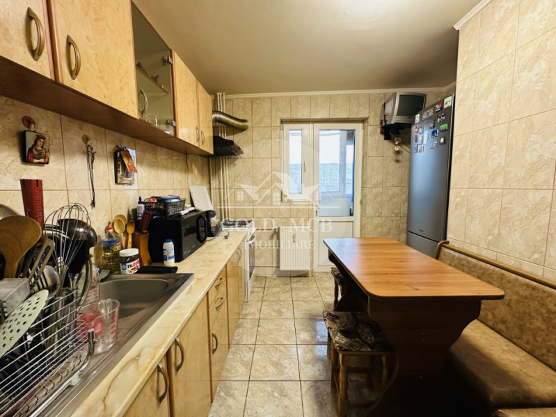 Apartament 2 camere - Metrou 1 Decembrie