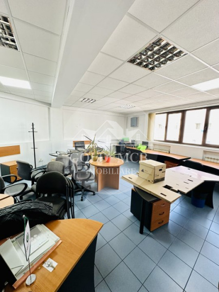 Cladire Birouri - Matei Voievod stradal