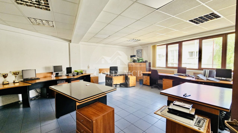 Cladire Birouri - Matei Voievod stradal