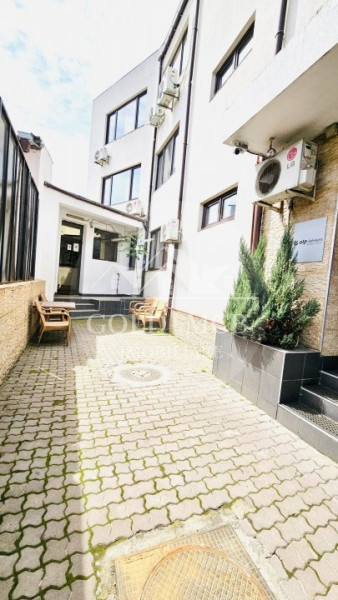 Cladire Birouri - Matei Voievod stradal