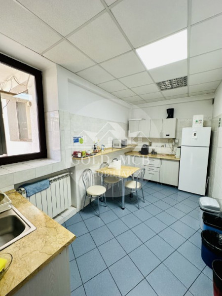 Cladire Birouri - Matei Voievod stradal