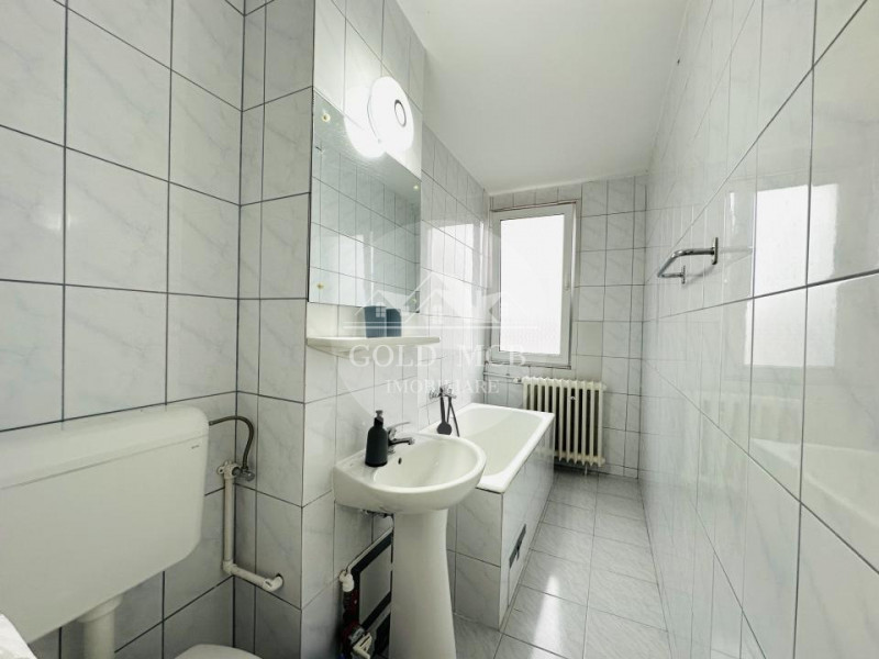 Garsoniera Bdul Timisoara -Metrou Romancierilor