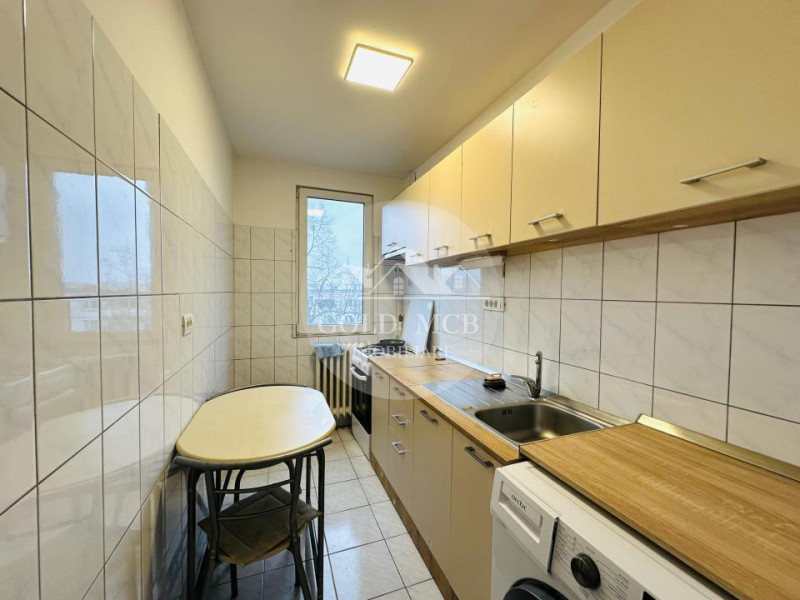 Garsoniera Bdul Timisoara -Metrou Romancierilor