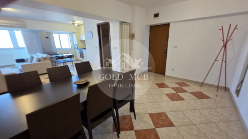 3 CAMERE UNIRII ROND PIATA ALBA IULIA